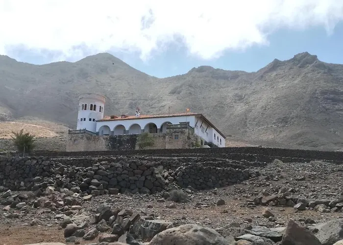 Hostal o Pensión Descanso y Relax Alojamento de Acomodação e Pequeno-almoço Puerto del Rosario (Fuerteventura)