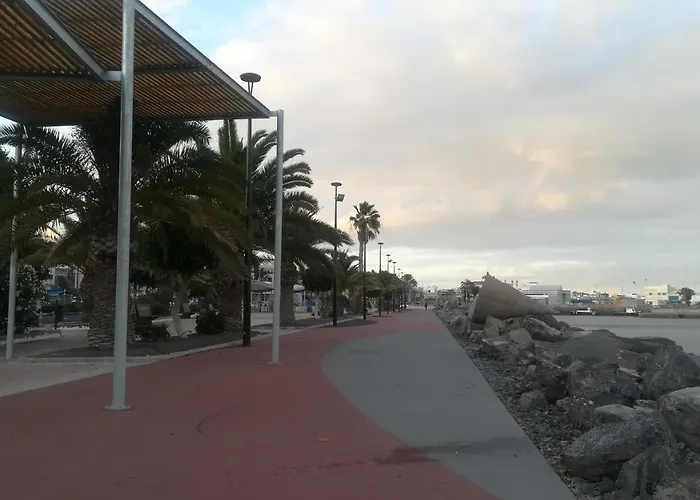 Hostal o Pensión Descanso y Relax Alojamento de Acomodação e Pequeno-almoço 3*