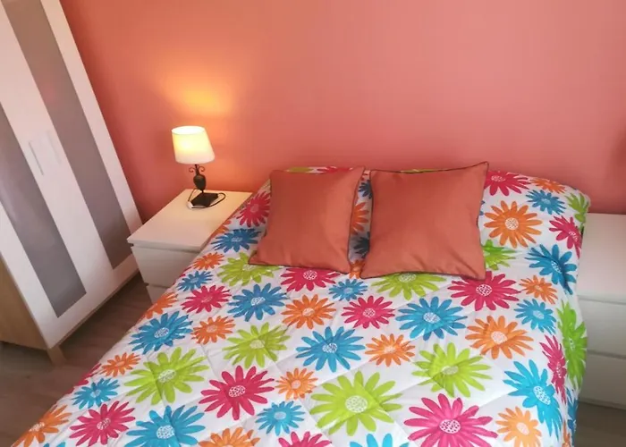 Hostal-Private Room Descanso Y Relax Bed & Breakfast 3*